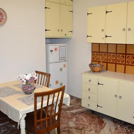 Daizy's Apartment Volos